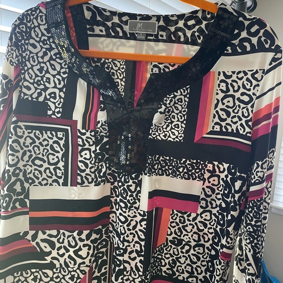 JM Collection Tunic - Picture 3 of 4